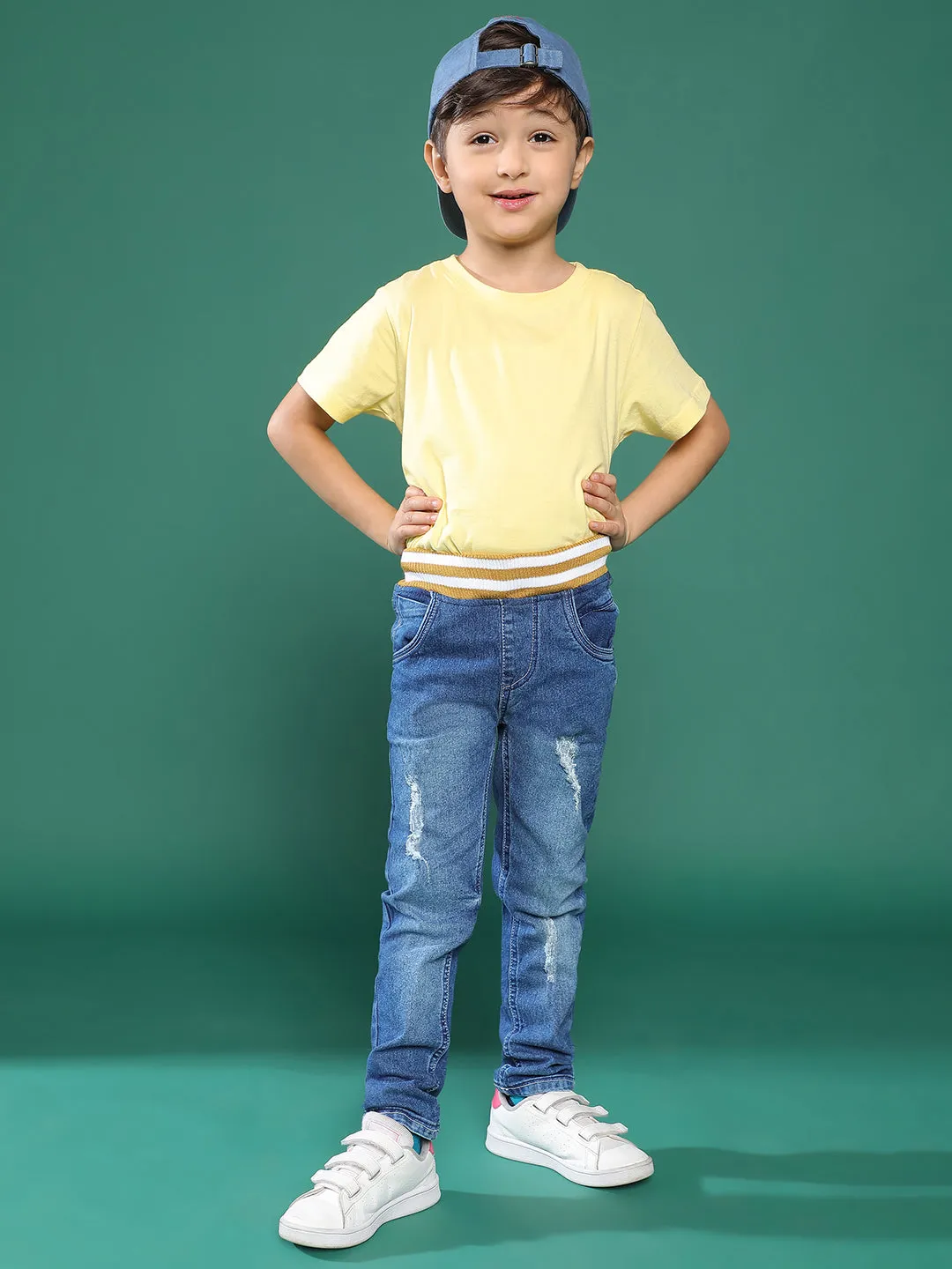 Boys Blue Solid Denim Jeans