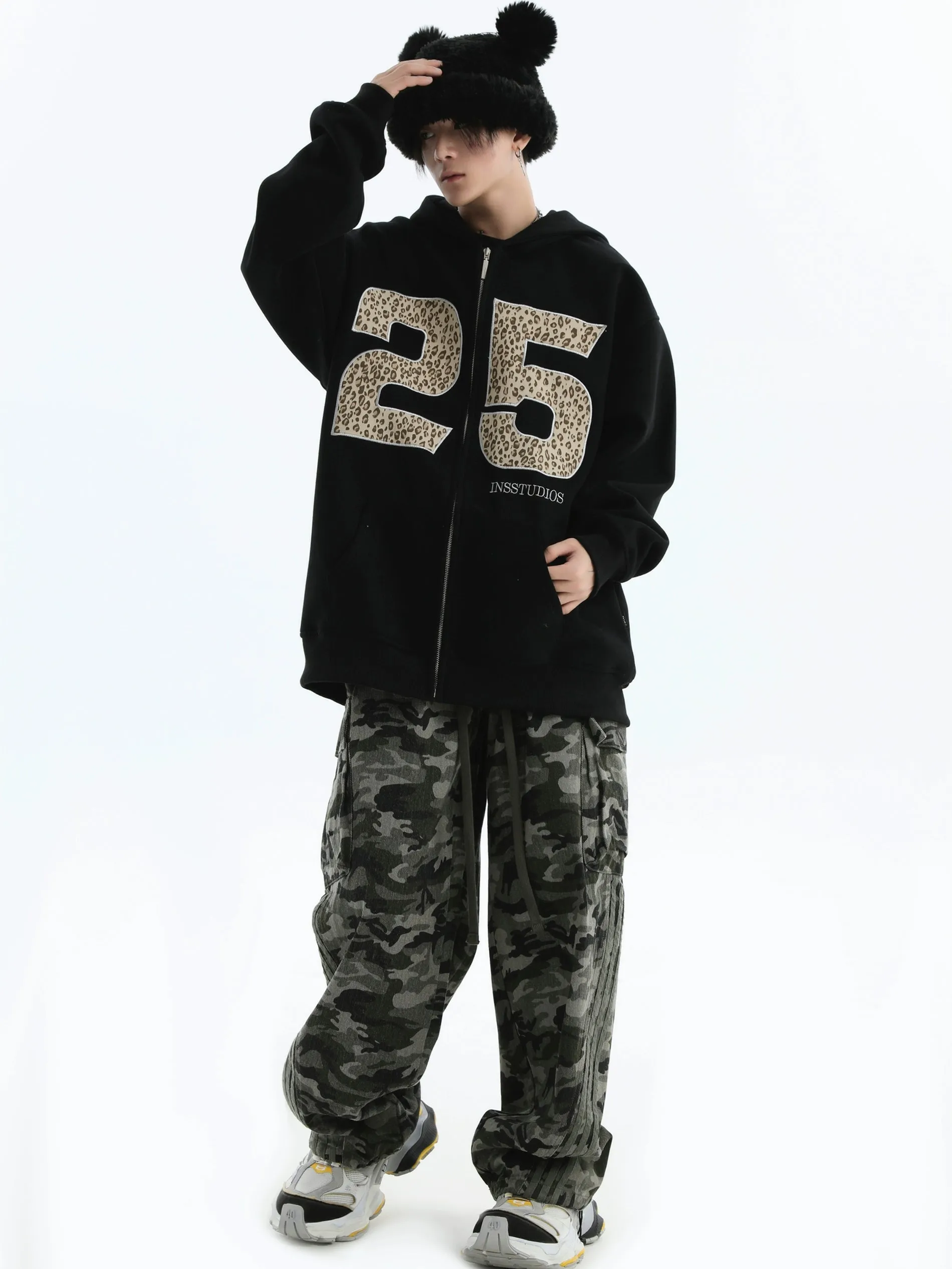 Drawstring Three-Bar Camo Cargo Pants