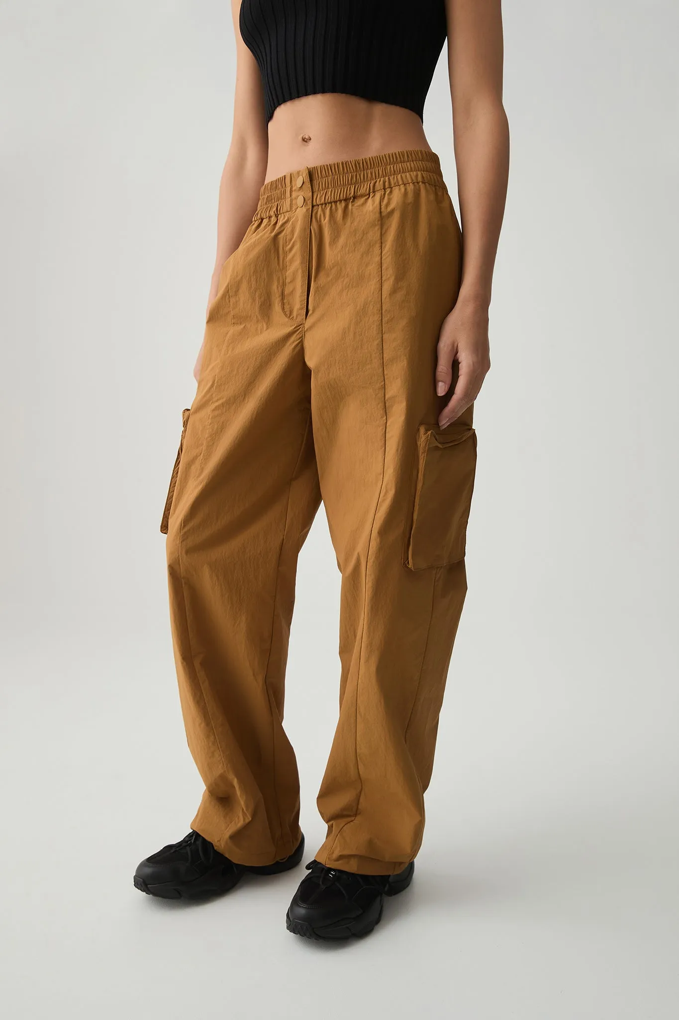 Elasticated Parachute Pant 511