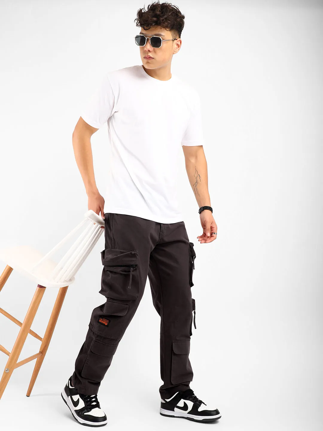 Stylish Kyubic Dark Grey Cargo Pants for Men – Comfortable Utility Trousers with Multiple Pockets