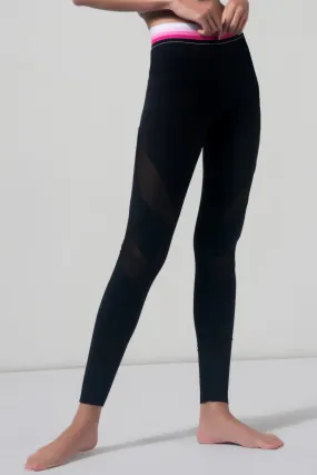 Monochromatic Contour Leggings