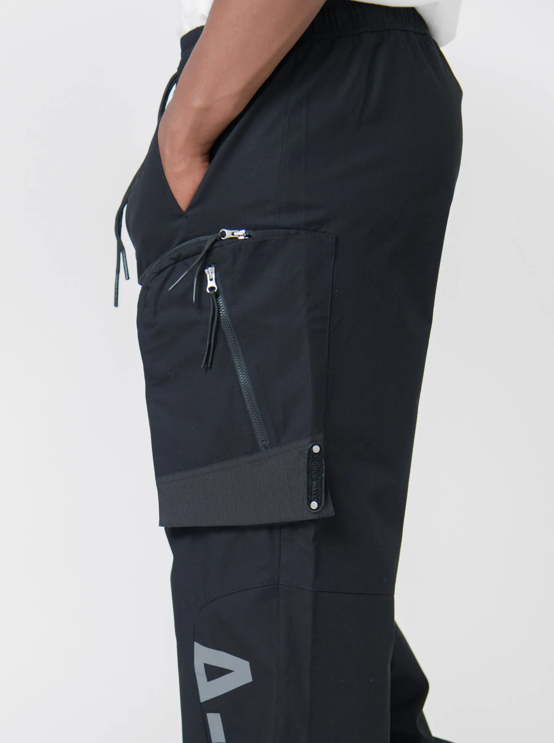 Overset Tech Pant Black