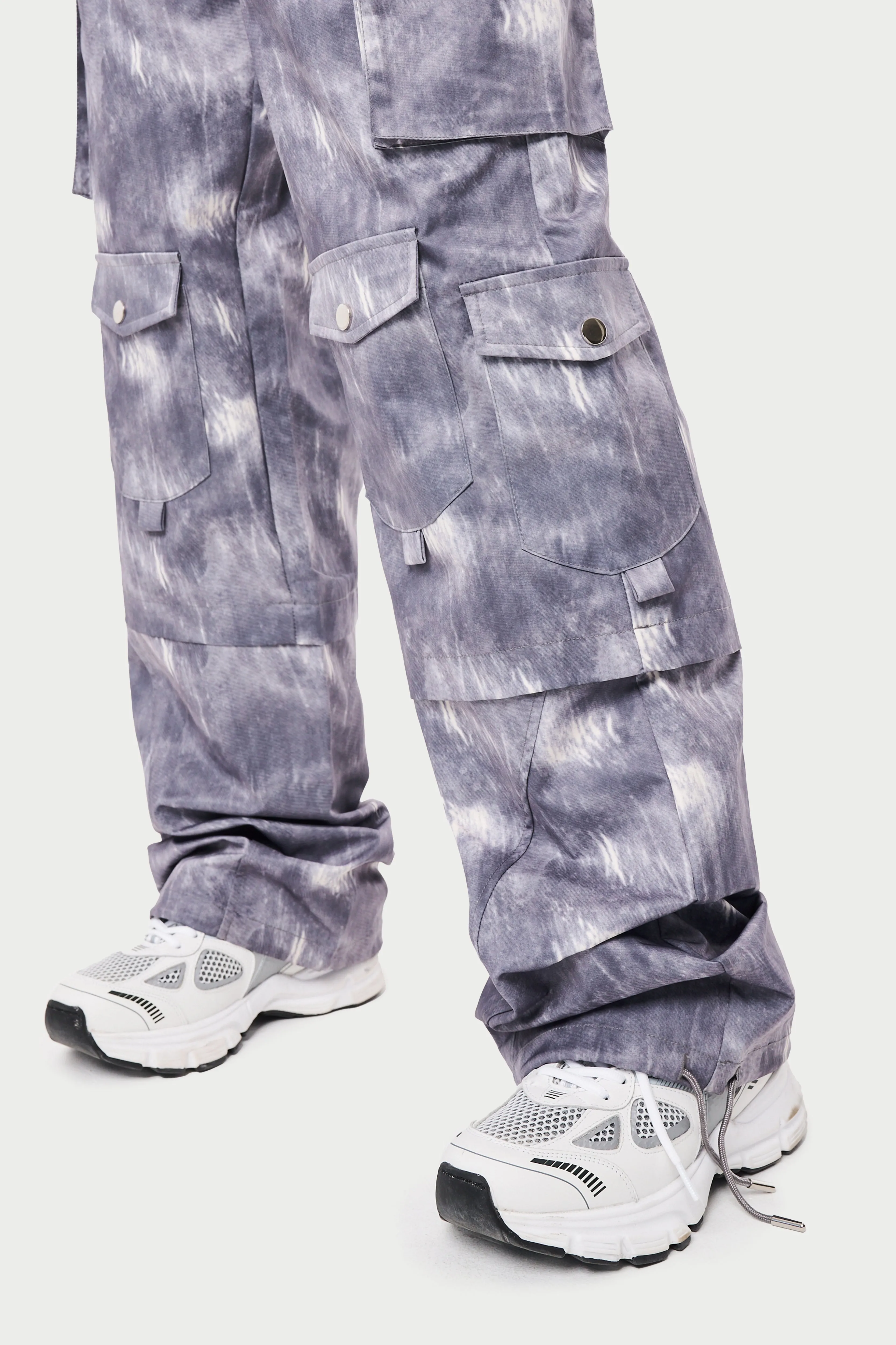 OVERSIZED TIE HEM CARGO PANTS - GREY