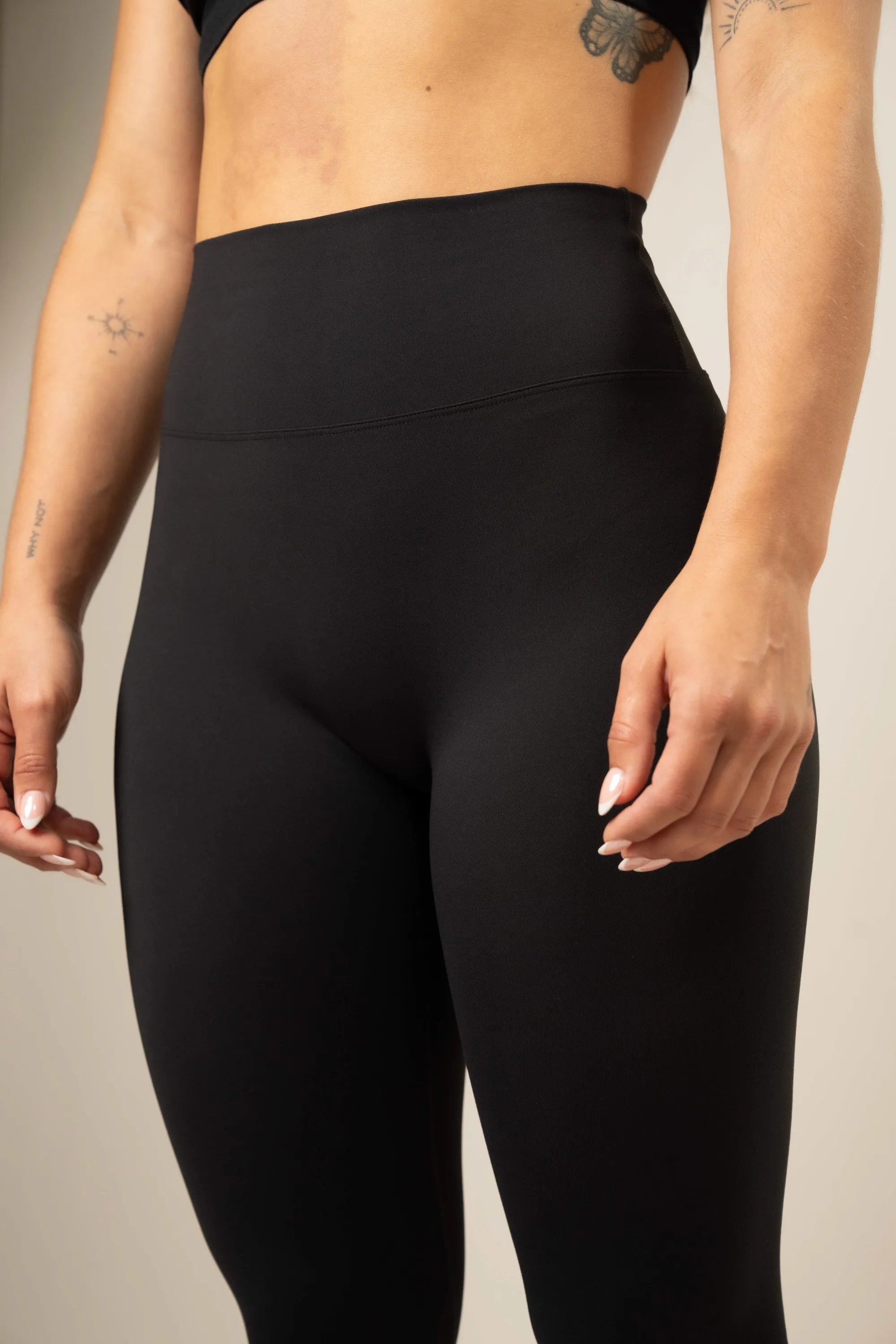 TYC Famous Black Leggings